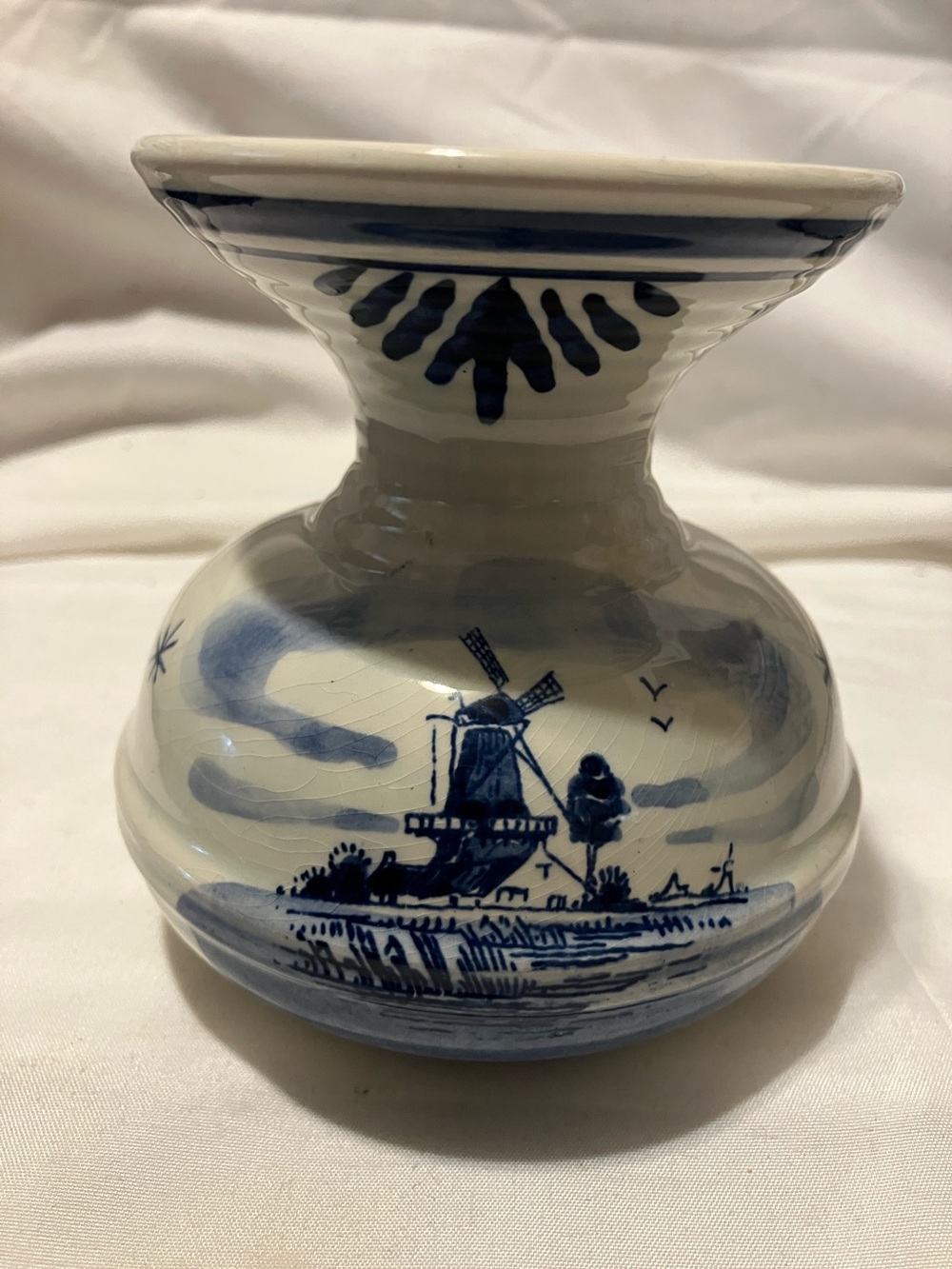 Hand painted Blue Delft vintage 4” flower holder -vase
